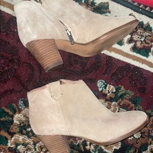 Madewell Tan Leather Ankle Booties with Stacked Heel